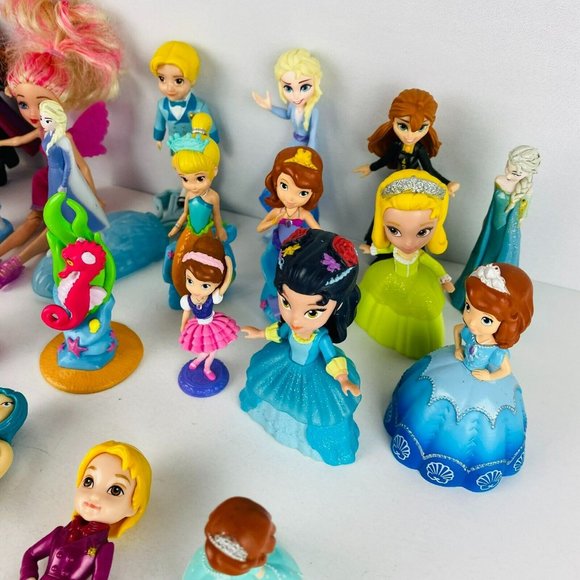 Disney Toy Lot Disney Princesses Toy Figures Varying Sizes Cake Toppers Girls - Picture 5 of 11
